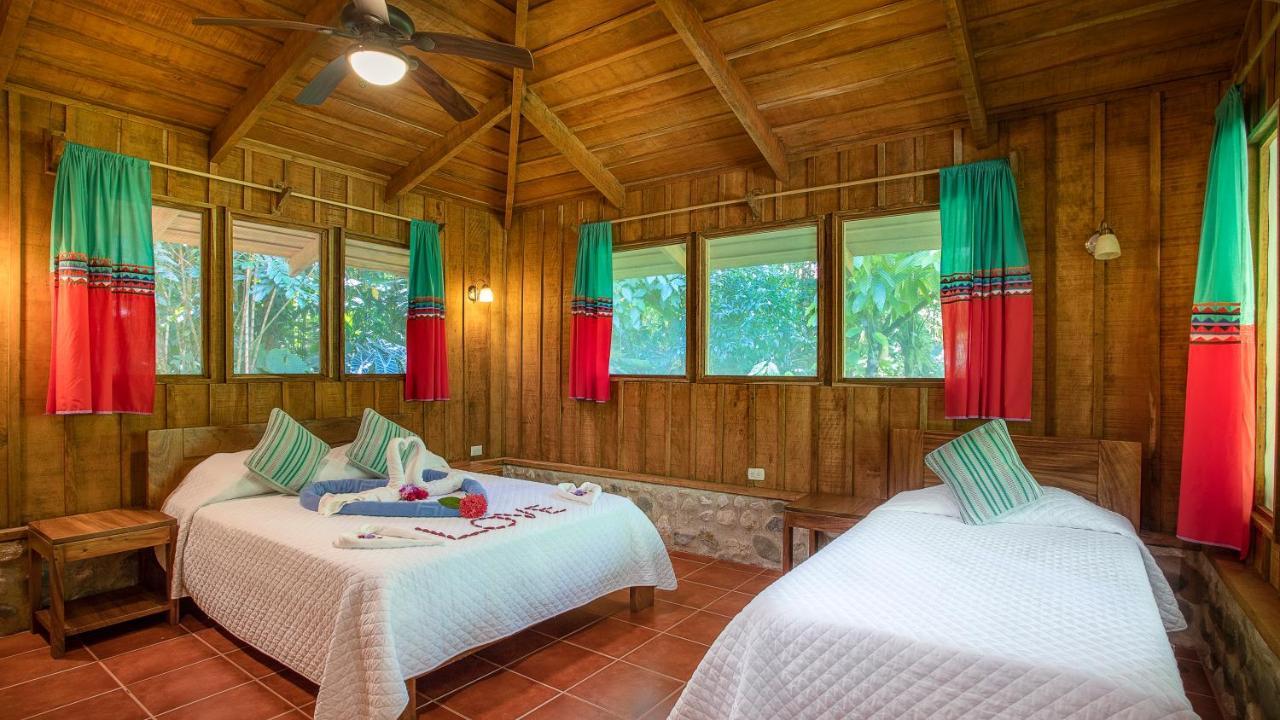 Esquinas Rainforest Lodge Golfito Exteriör bild